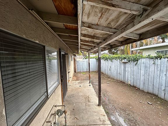 5th image of 845 E Washington Ave