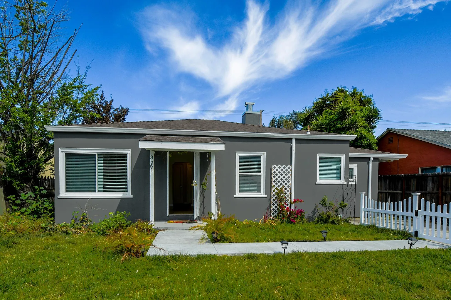 3561 Hoover St photo 1