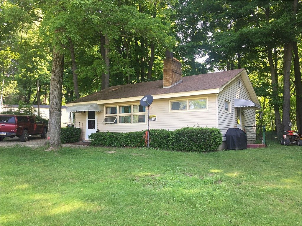 20808 Emorie St, Cambridge Springs, PA 16403 Zillow