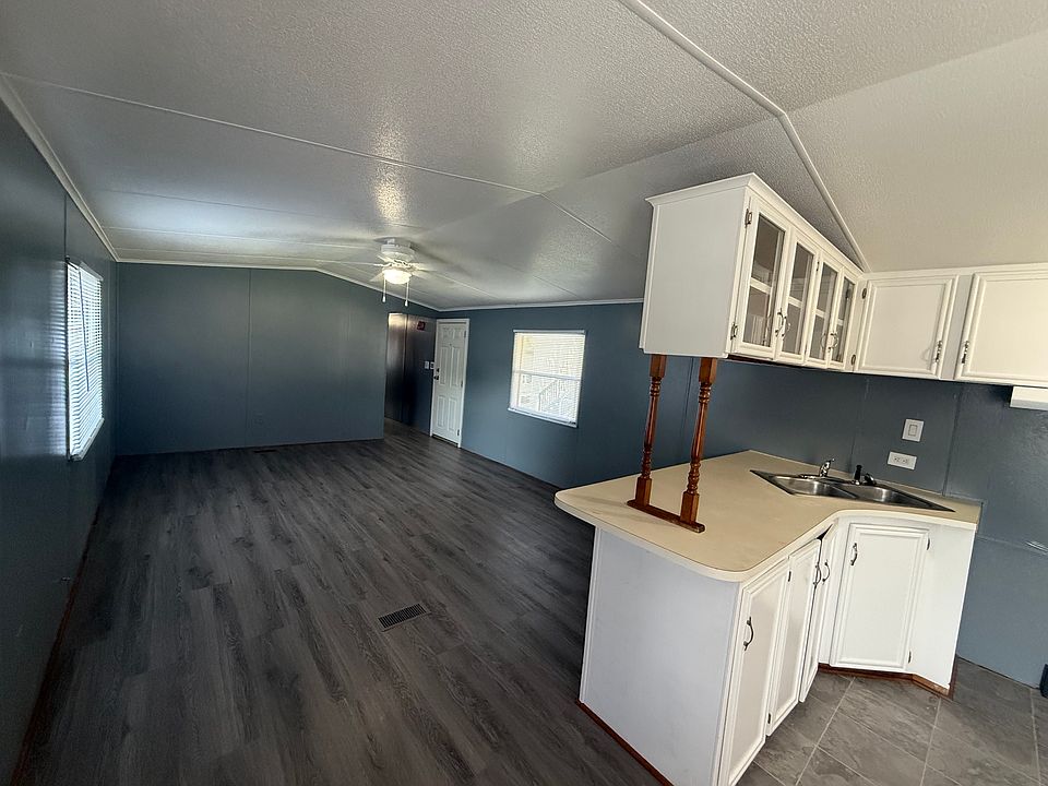 1st image of 3000 N Apperson Way #292