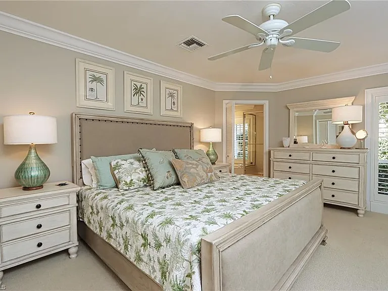 6810 Sand Pointe Cir #4.26 — Photo 9