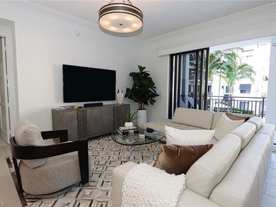 1030 3rd Ave S UNIT 318, Naples, FL, 34102