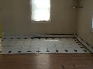 126 Bay Ave, Island Heights, NJ 08732