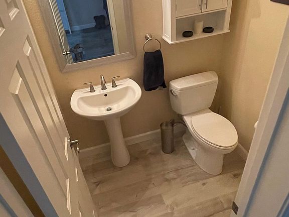 Downstairs half bath