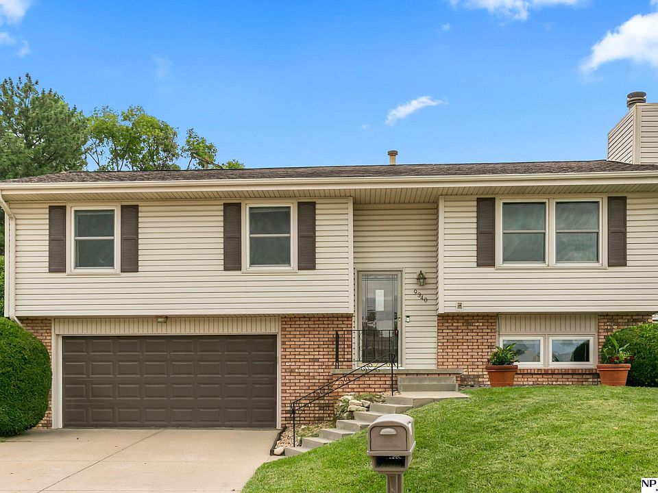 1st image of 9340 Pratt Cir