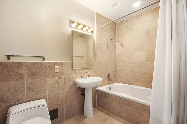 Sold by Stribling | media 3