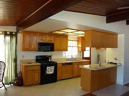4th image of 10906 Ceres Ave