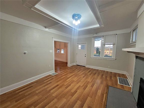 5th image of 3019 Brunot Ave