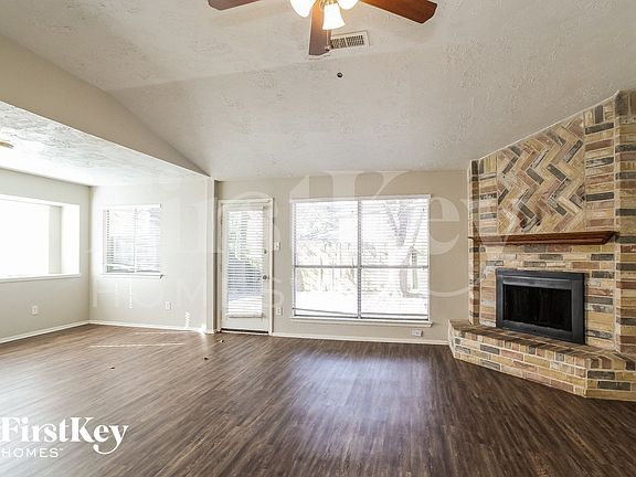3rd image of 18923 Atascocita Trace Dr
