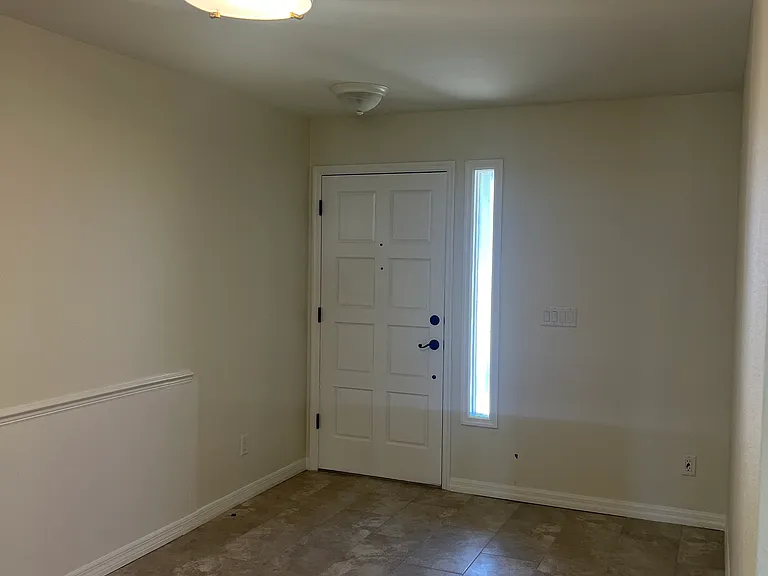 710 Beverly Rd — Photo 4