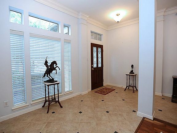 2nd image of 15903 Cypress Hall Dr