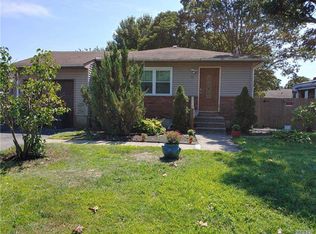 56 Alcolade Dr E, Shirley, NY 11967