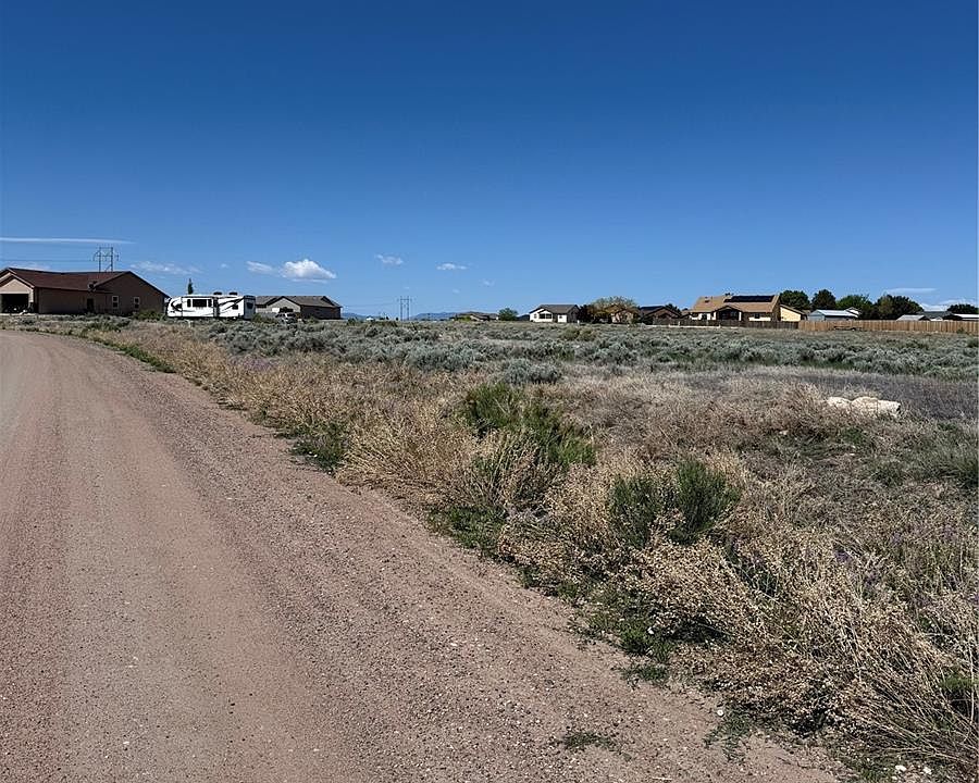 1st image of 365 E Greenway Drive