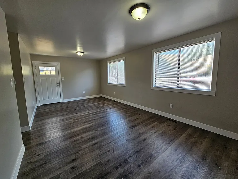 2853 S 9150 W — Photo 5