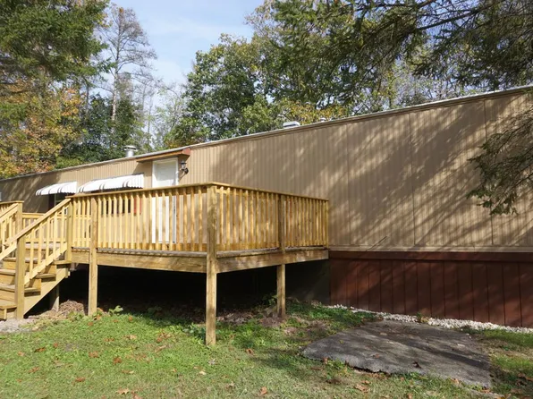 1101 Rolling Hills Rd, Dauphin, PA 17018