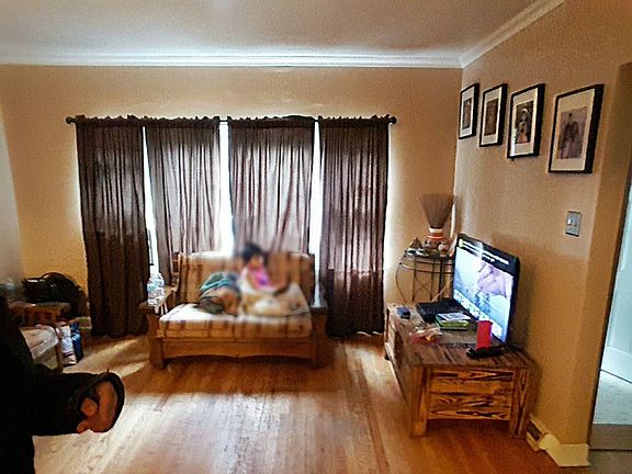 3rd image of 1445 Gunderson Ave