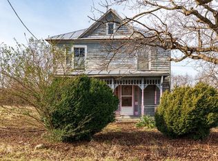 1403 Samuels Rd, Elkton, VA 22827