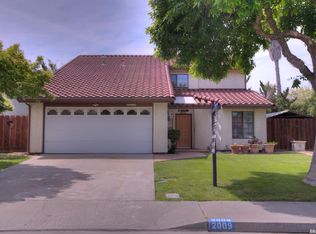 2009 Walnut Tree Dr, Modesto, CA 95355