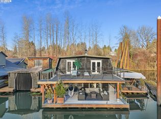 15500 NW Ferry Rd #17A-B, Portland, OR 97231