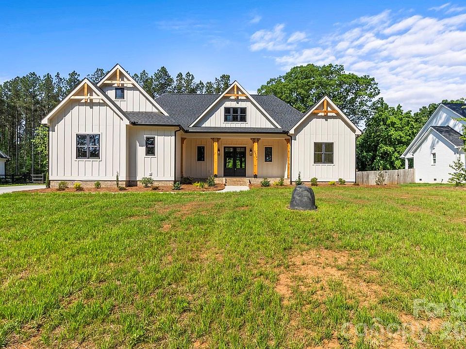 1st image of 2373 Lee Lawing Rd