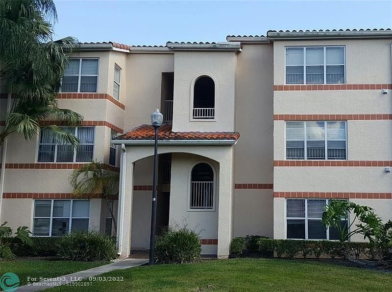 1st image of 3380 Pinewalk Dr N APT 1135