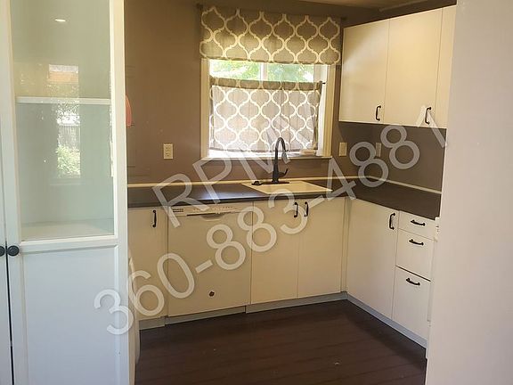 2nd image of 3706 E 13th St Unit 2
