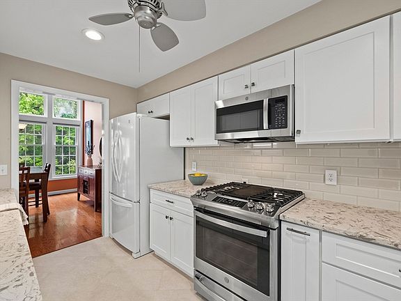 5th image of 126 Audubon Dr Unit 126