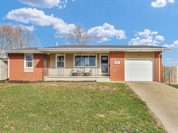 1009 Poplar St, Monticello, IL 61856