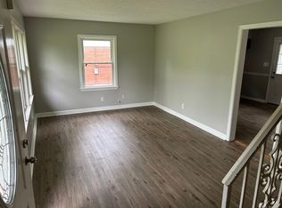 7807 Carnation Dr, Louisville, KY