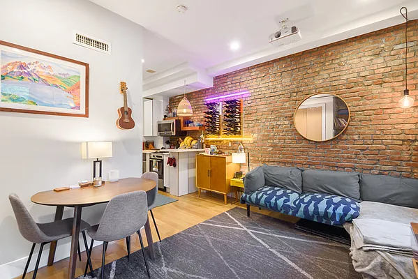 Rented by Corcoran | media 14