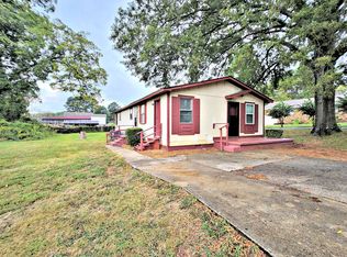 223 12th Ave NW, Decatur, AL 35601