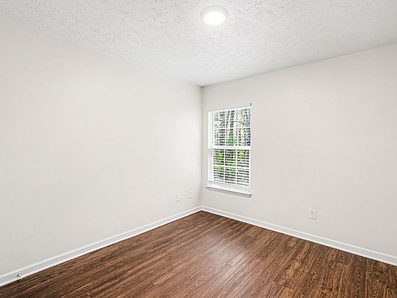 3rd image of 1375 E Nir Shreibman Blvd