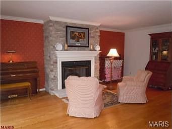 4th image of 1025 Brooksgate Manor Dr
