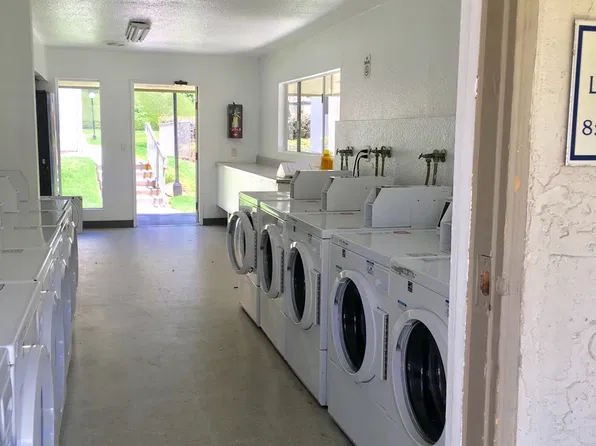 432 Edgehill Ln, Oceanside, CA