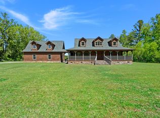 3936 Lodge Hwy, Smoaks, SC 29481