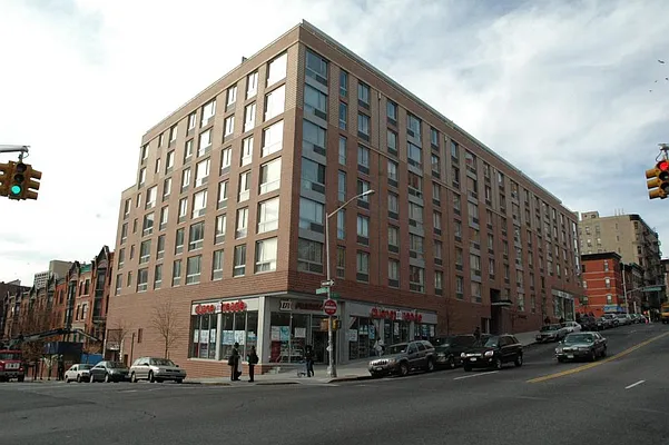 Sold by Triplemint | media 9