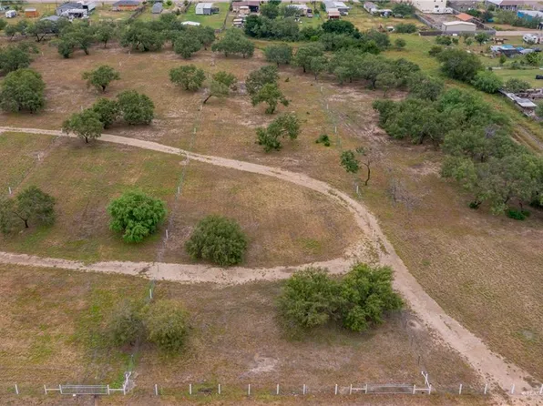 401 E Wisconsin Rd #5, Donna, TX 78537