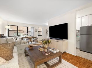 347 E 53rd St APT 1C, New York, NY 10022