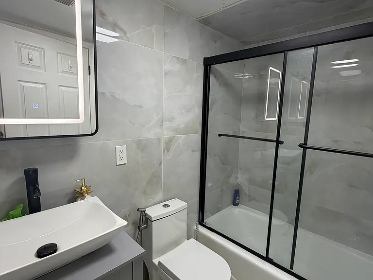 253 Terrace Ave #1 — Photo 11