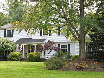 12 Chelsea Ct, Chagrin Falls, OH, 44022