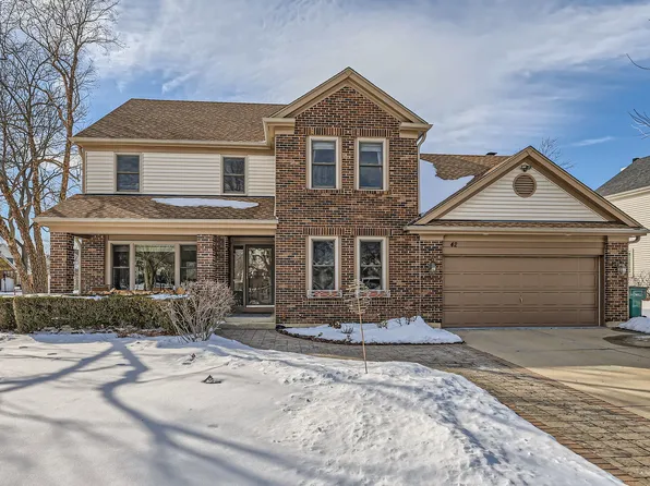 42 Chestnut Ct W, Buffalo Grove, IL 60089