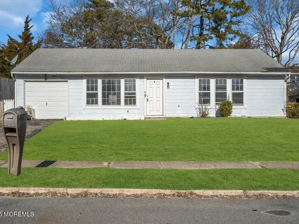 6 Anchor Road, Barnegat, NJ 08005