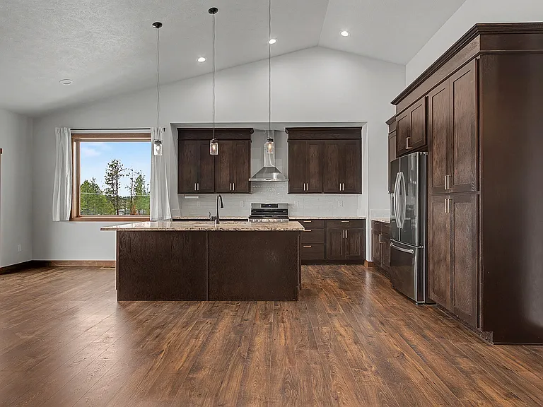 60829 Westview Dr — Photo 9
