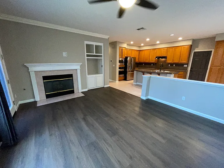 702 Quail Run Cir — Photo 16