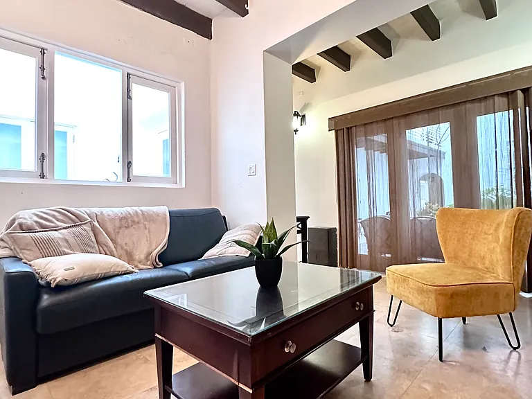 112 San Sebastian #104 — Photo 4