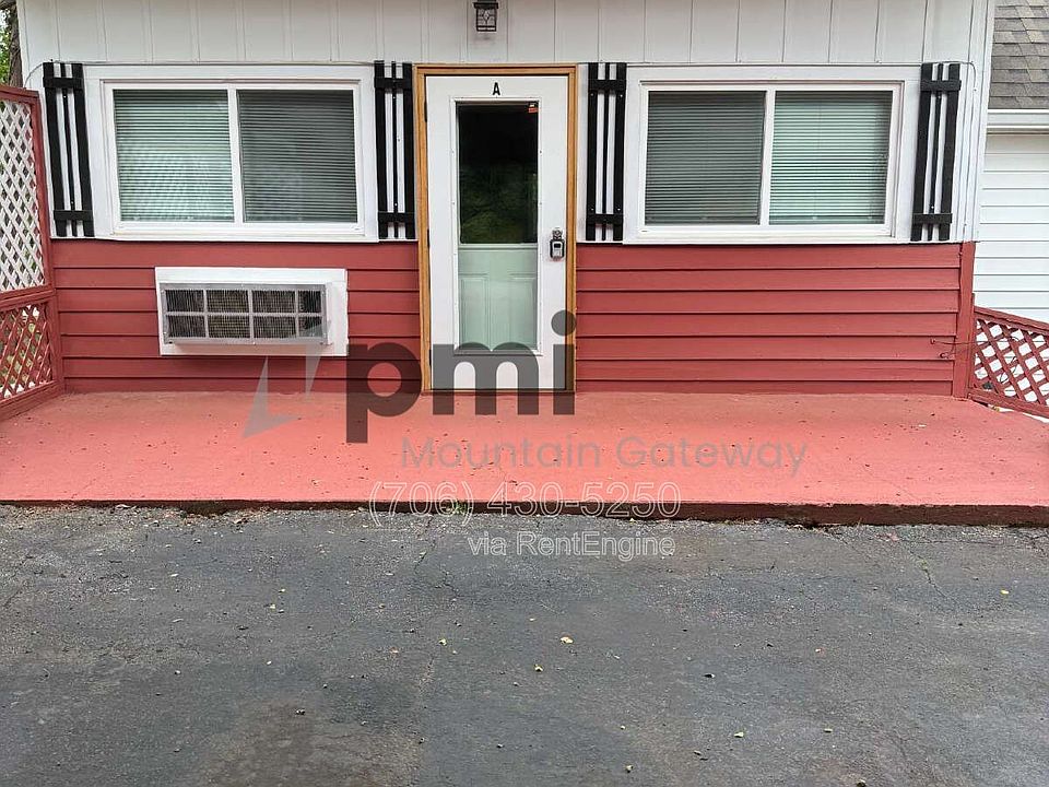1st image of 319 Oak Ave #A