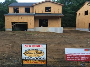 1024 Bordentown Ave, Parlin, NJ 08859