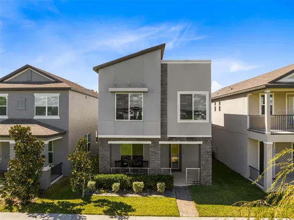 1975 White Feather Loop, Oakland, FL 34787