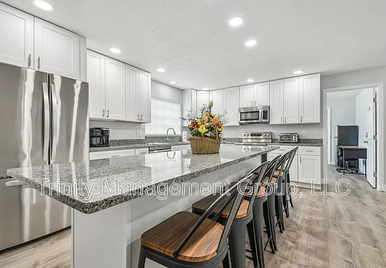 380 Jeru Blvd #5 — Photo 8