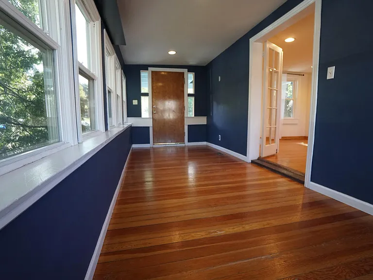 Entry room